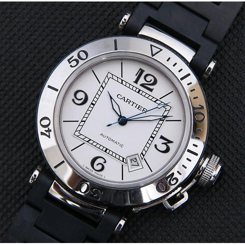 高仿卡地亚CARTIER 帕莎系列手表 最佳N版 黑色数字旋转边框 白色表盘 不锈钢包胶表带 2836机芯 高仿1:1卡地亚手表